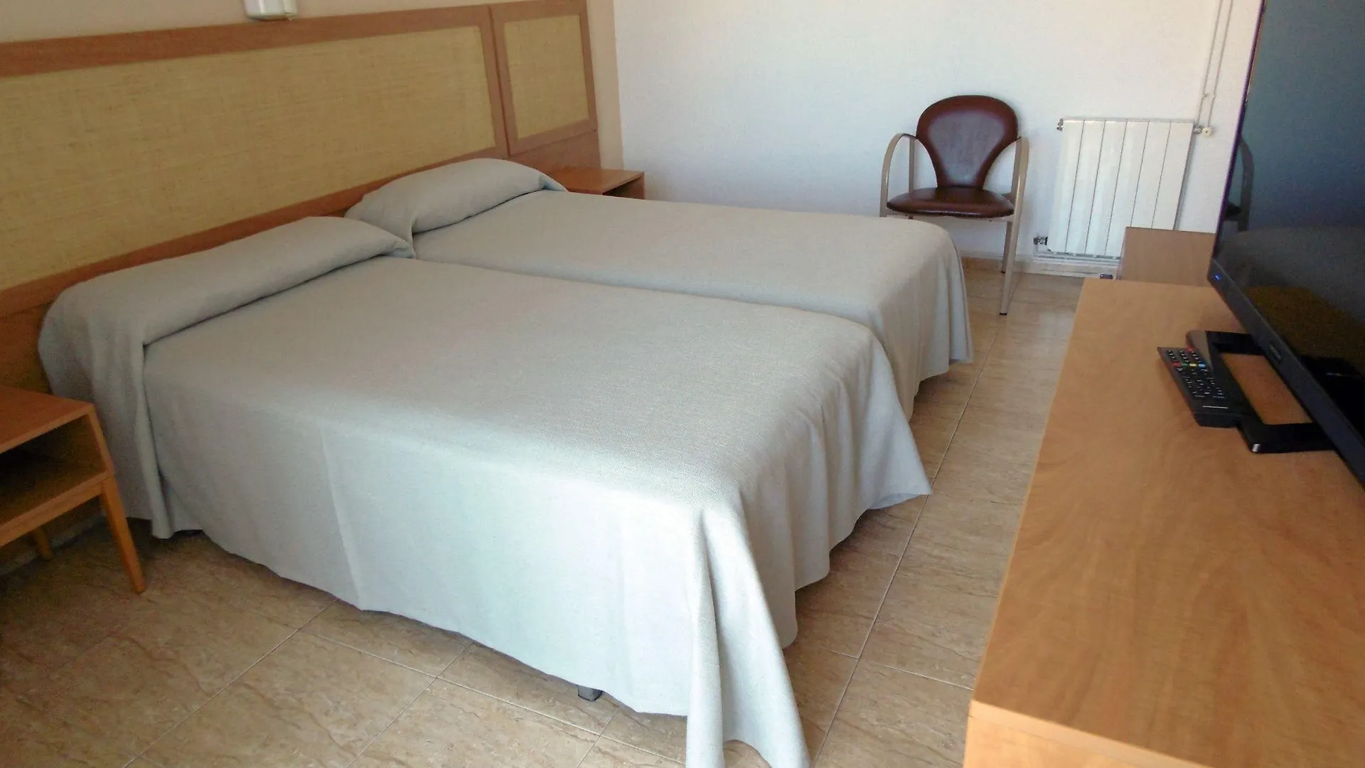 Hotel Apartamentos Solimar Calafell 3*,