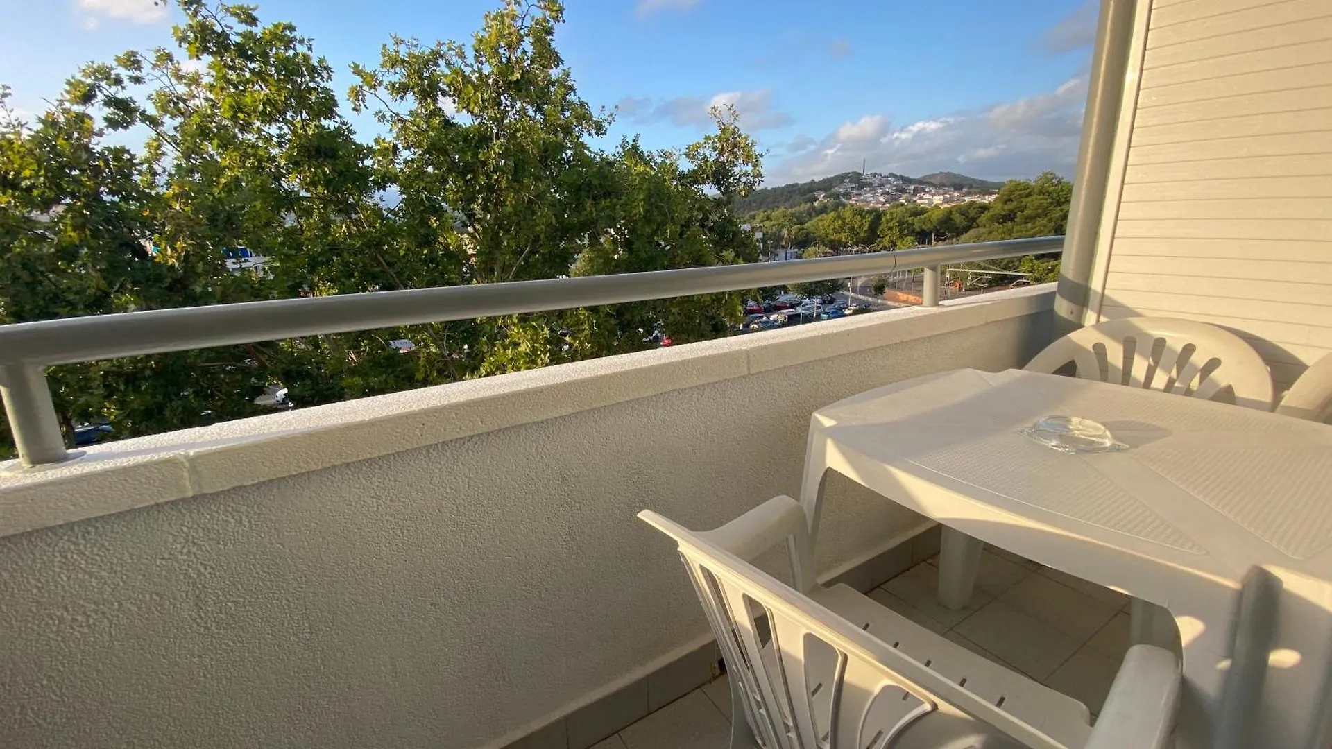 Hotel Apartamentos Solimar Calafell 3*,  Spain