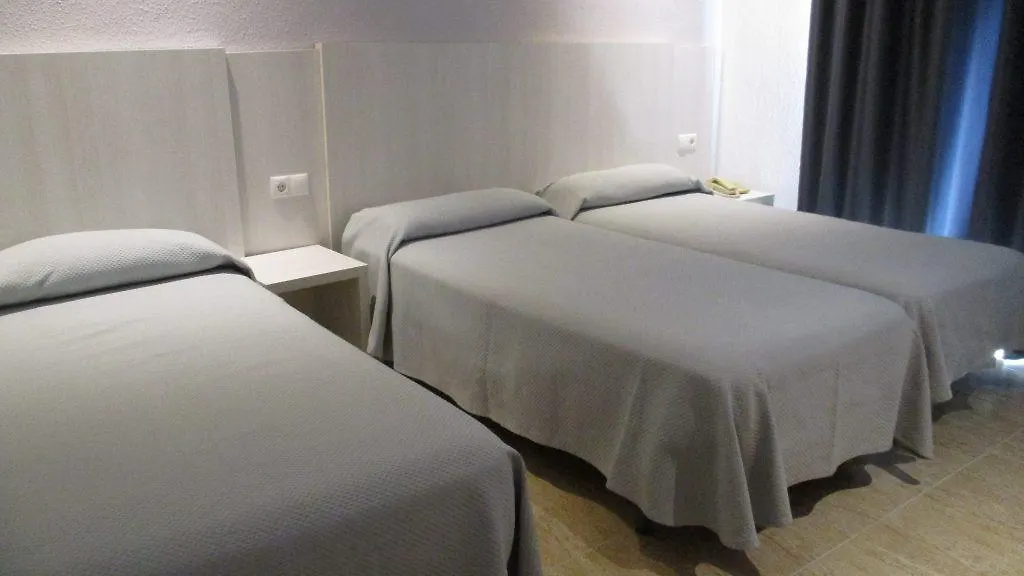 Hotel Apartamentos Solimar Calafell 3*,